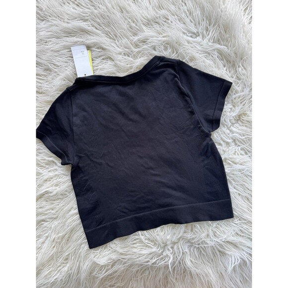 All in Motion Seamless Rib Cropped Shirt Black Size Large - Picture 7 of 8